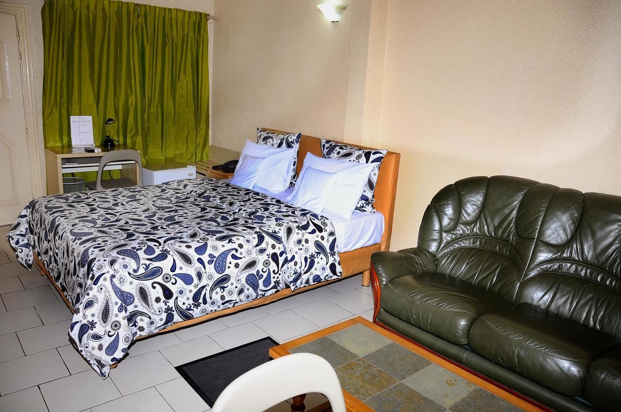 Hotel Saint Thomas Lomé Dış mekan fotoğraf