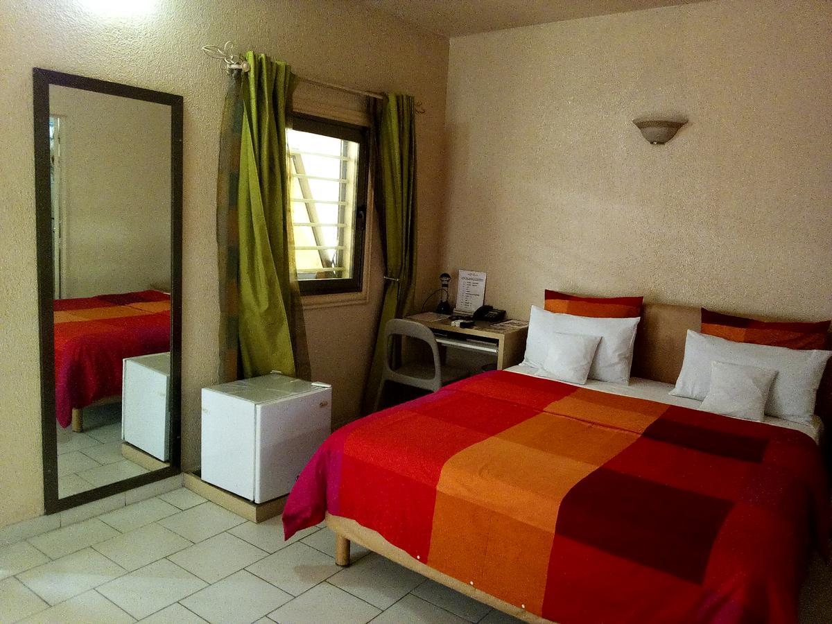 Hotel Saint Thomas Lomé Dış mekan fotoğraf