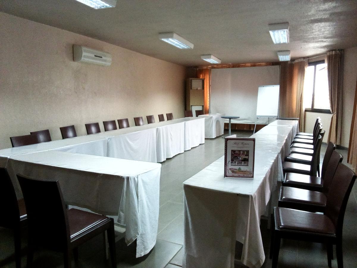 Hotel Saint Thomas Lomé Dış mekan fotoğraf