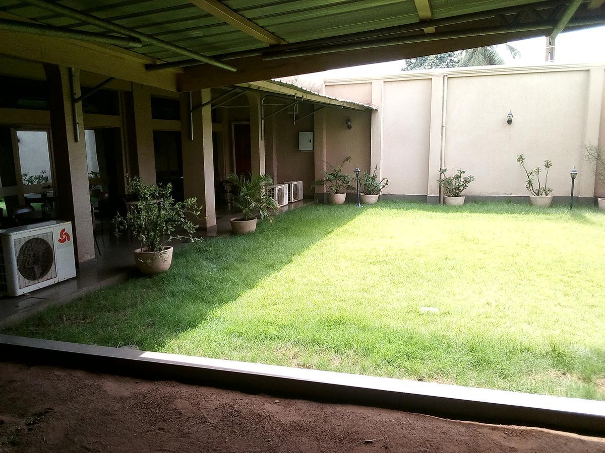 Hotel Saint Thomas Lomé Dış mekan fotoğraf