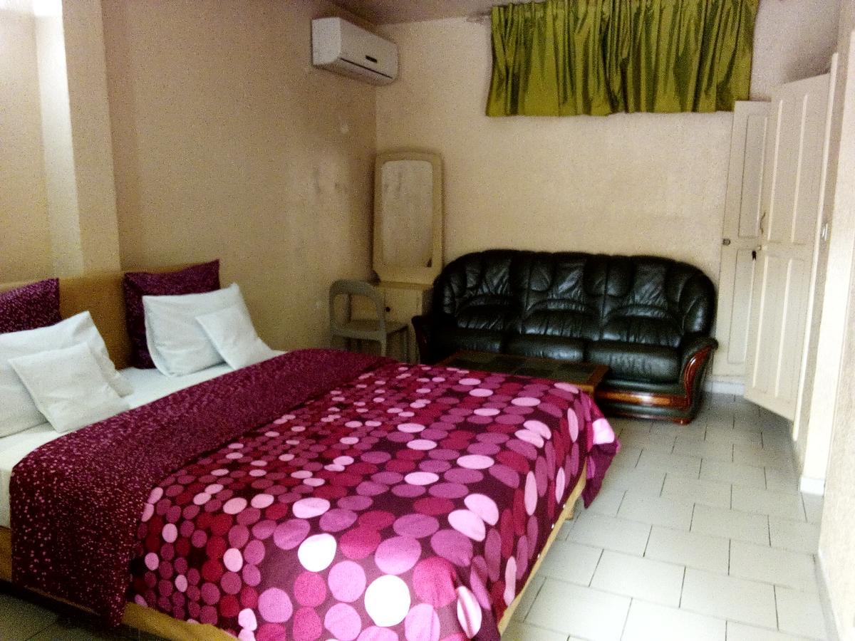 Hotel Saint Thomas Lomé Dış mekan fotoğraf