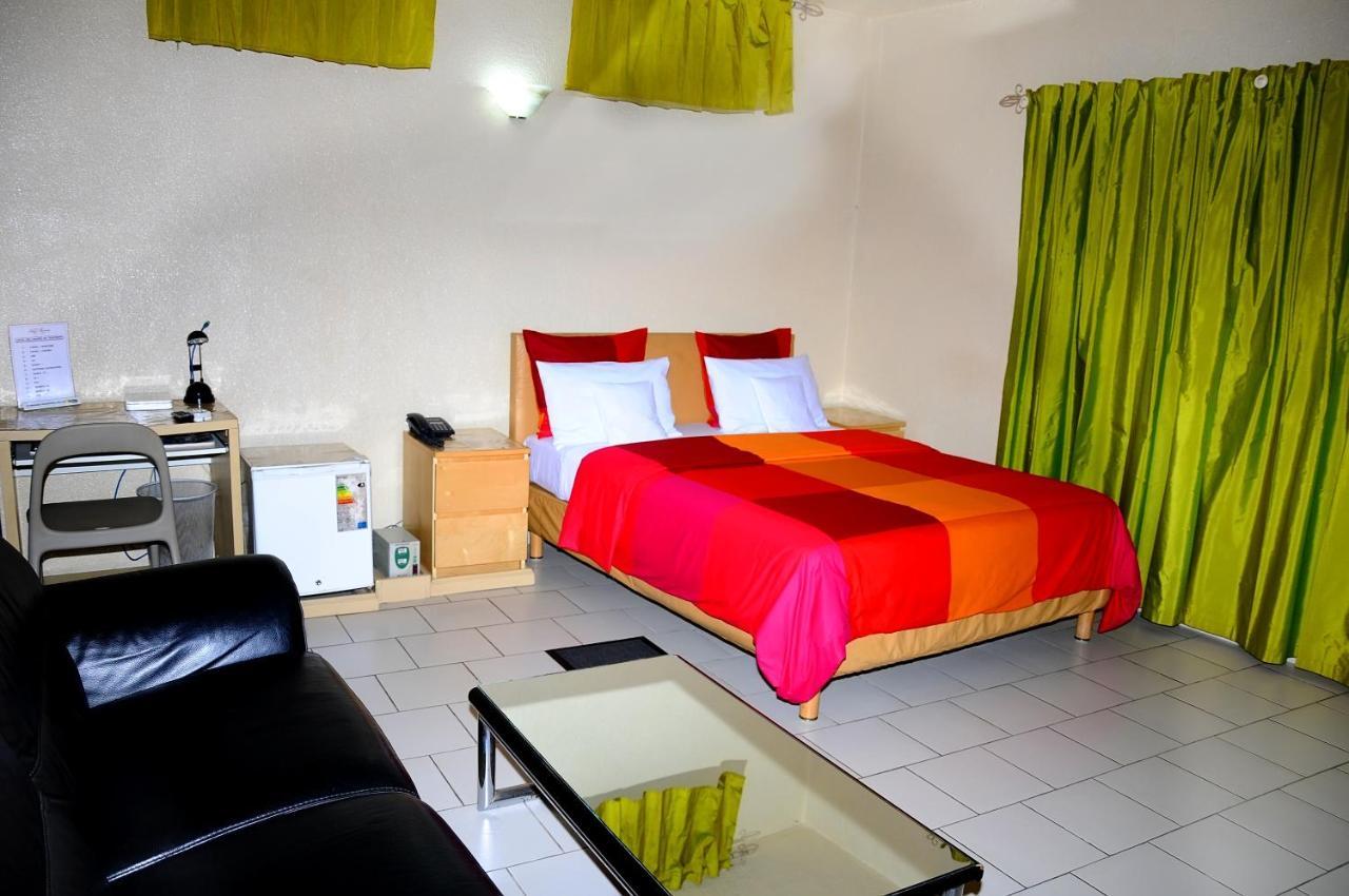 Hotel Saint Thomas Lomé Dış mekan fotoğraf